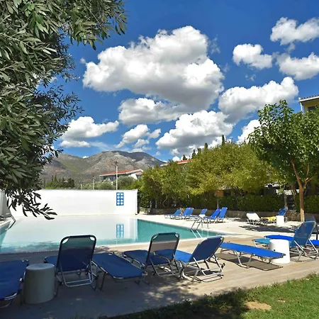 米拉马尔酒店 4* 埃雷特里亚