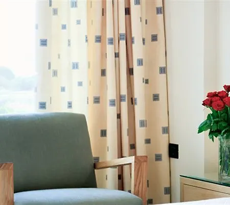 米拉马尔酒店 4*